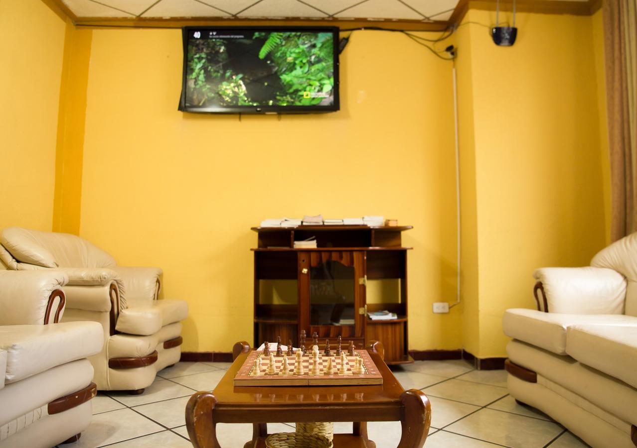 Mashy'S Hostal Otavalo Dış mekan fotoğraf